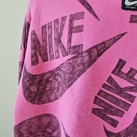 Nike Icon Clash Pink Scribble Swoosh Cropped Sweatshirt 2X - Picture 10 of 12